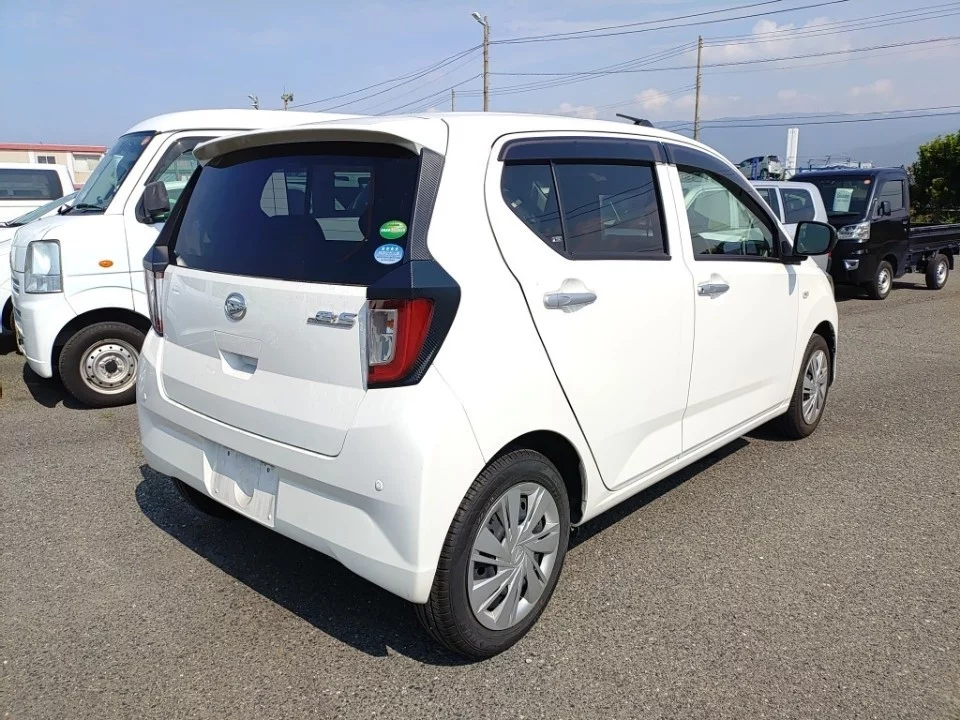 Daihatsu Mira e:S LA350S 2019
